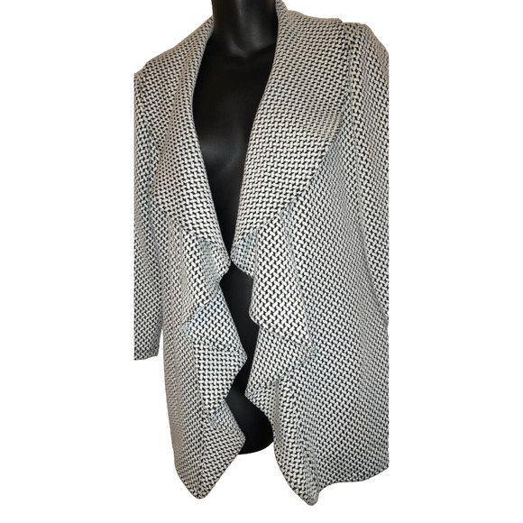 Chevron Cardigan Black & White Blazer Jacket CALVIN KLEIN Ruffle Women's SIZE 4 - Picture 3 of 11